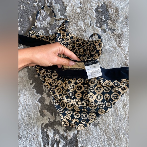 AUTH RARE CHANEL BIKINI size 36 (small) great condition 🖤 - Picture 7 of 8